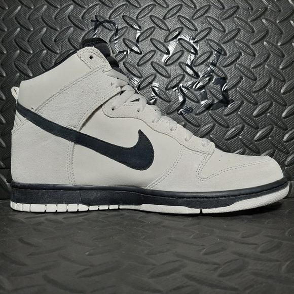 nike dunk high light bone